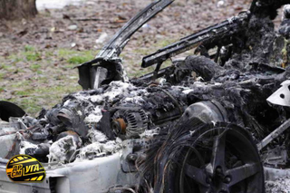 Illustration for article titled Decadent American Corvette Burned By Ukrainian Proletariat